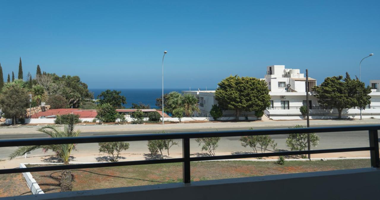 Konnos Bay Hotel Apartments Протарас Екстер'єр фото